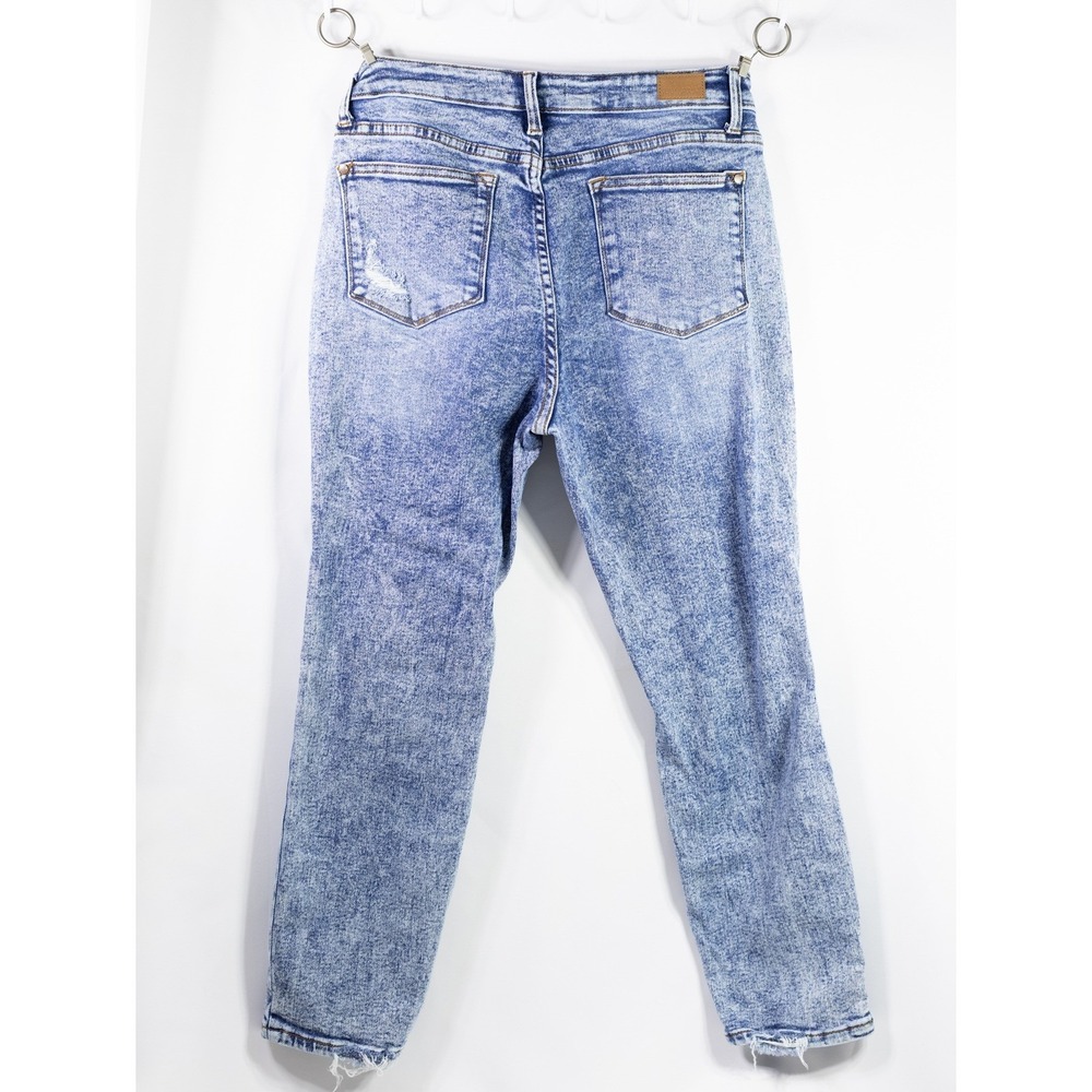 Judy Blue Boyfriend Fit Distressed Acid Wash Jeans Light Blue Size 13/31 JBB8281 - Picture 6 of 7